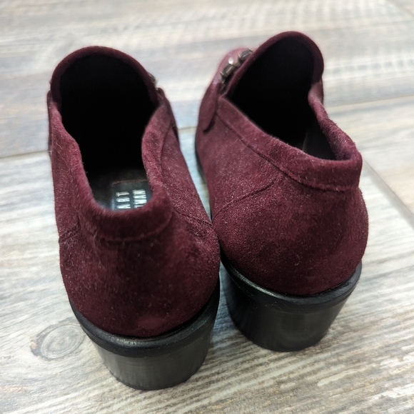 NWOT Stuart Weitzman Suede Jeweled Loafers - Picture 2 of 3